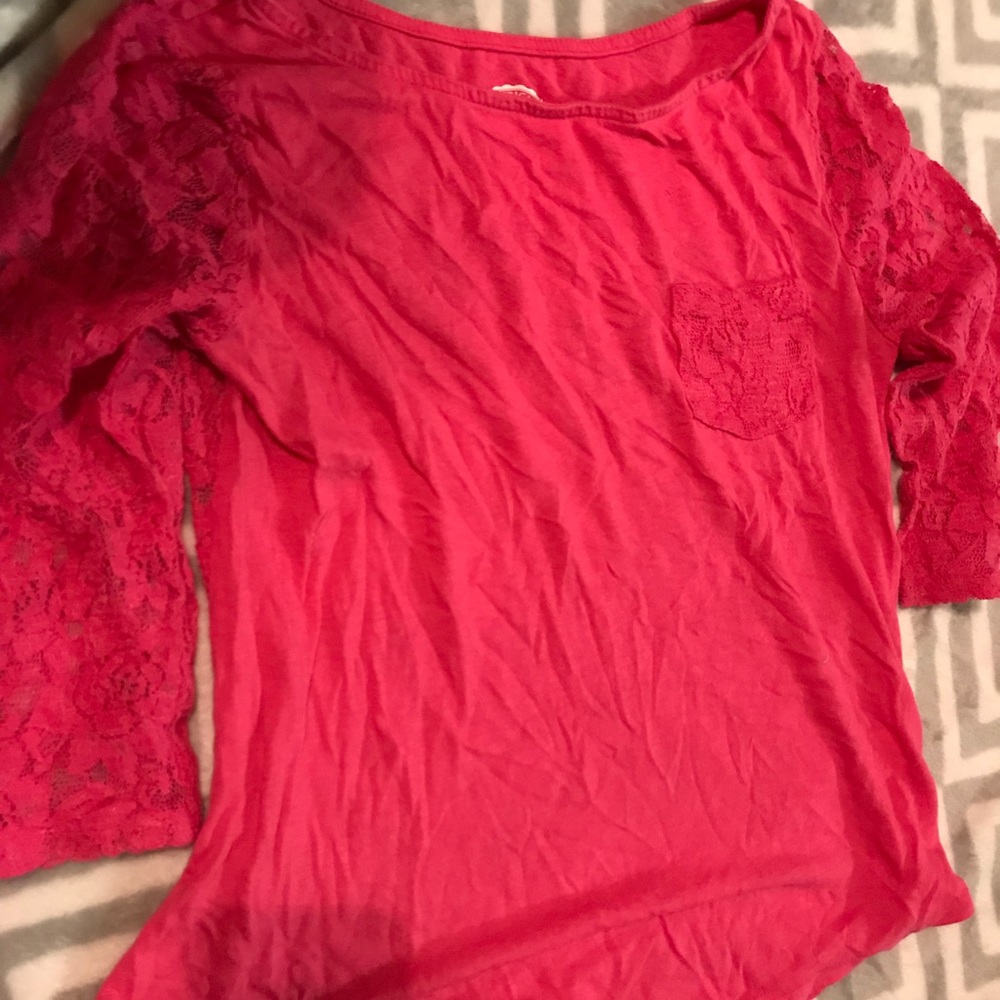 pink SO shirt